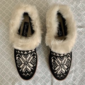 Splendid Leather Slippers